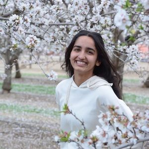 Meet your Posher, Harleen